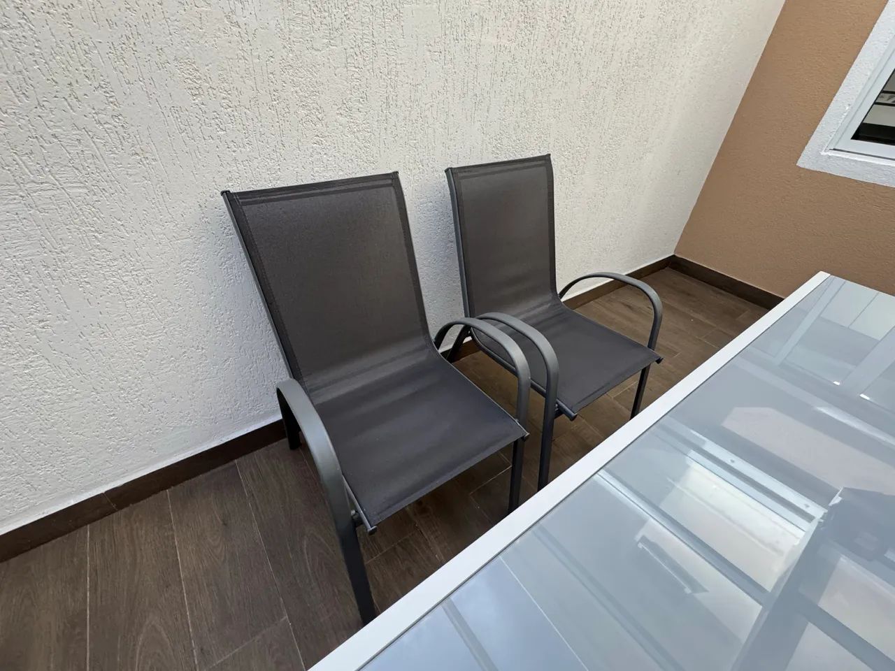 Mesa de jardim 4 cadeiras - Foto 3