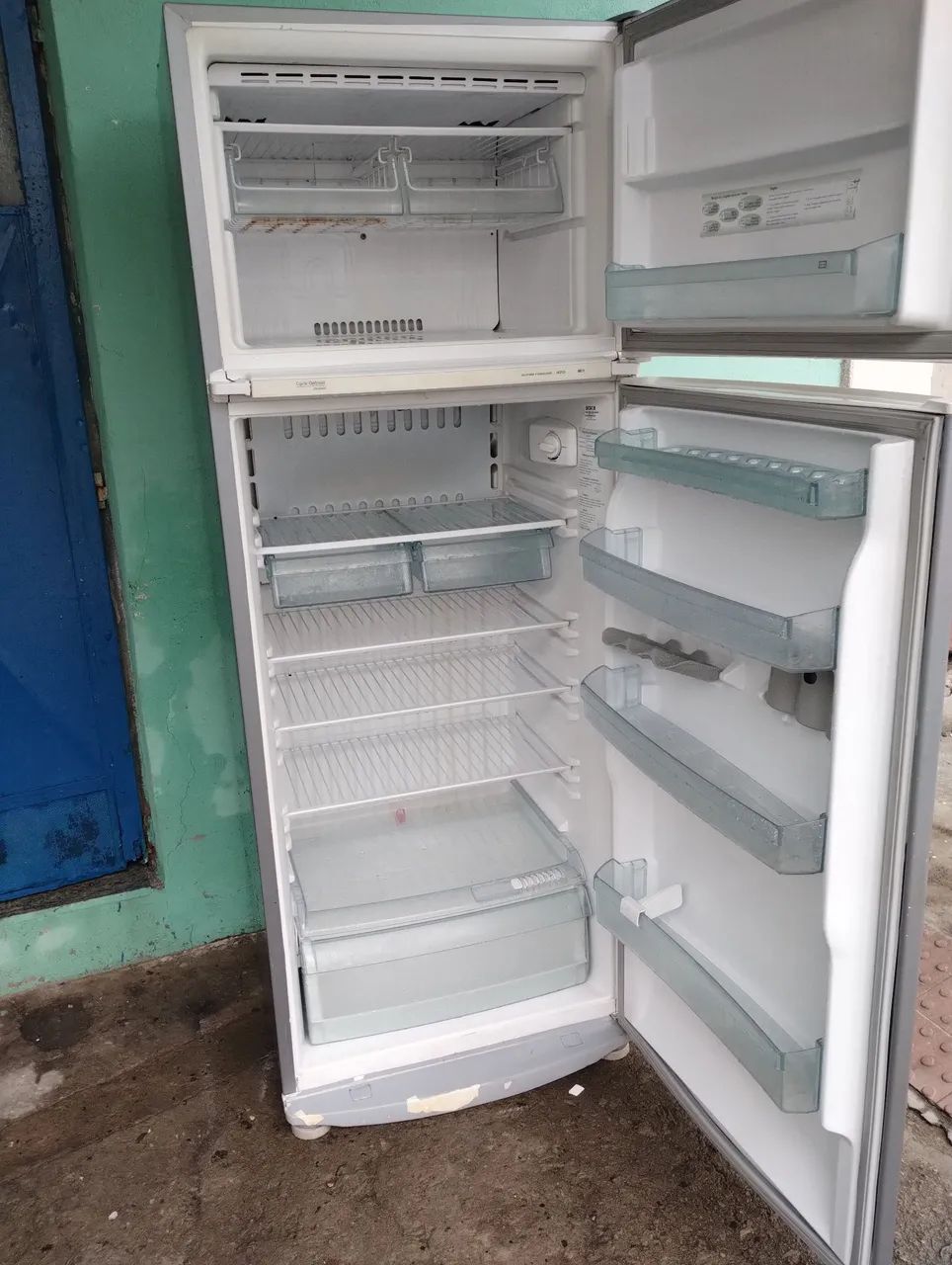 Vendo uma geladeira duplex  - Foto 2