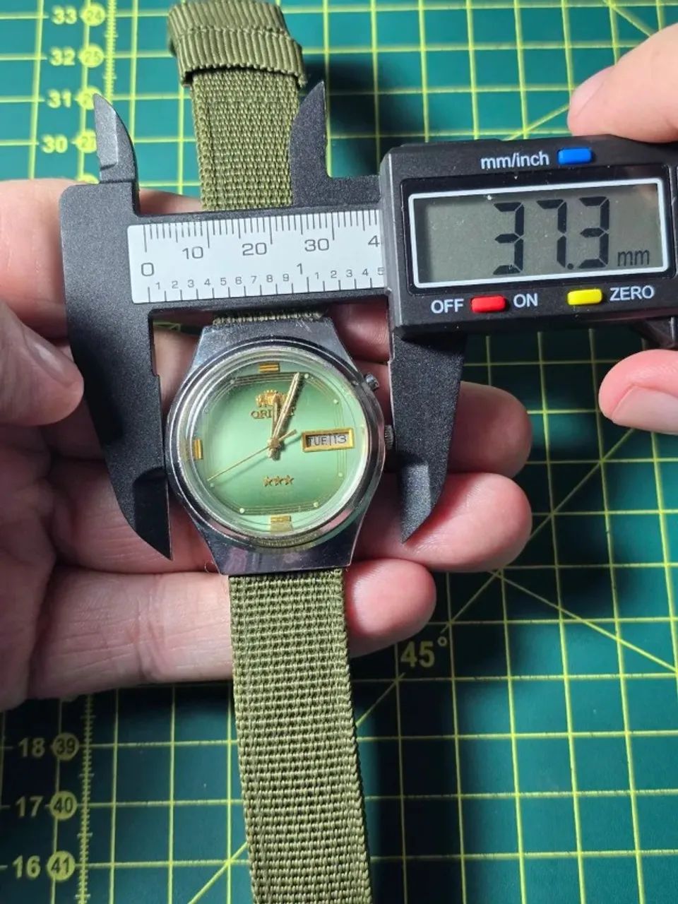 Orient Automático 3 Estrelas Vintage - Verde Claro Sunburst - Foto 4