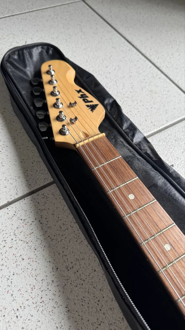 Guitarra - Foto 4