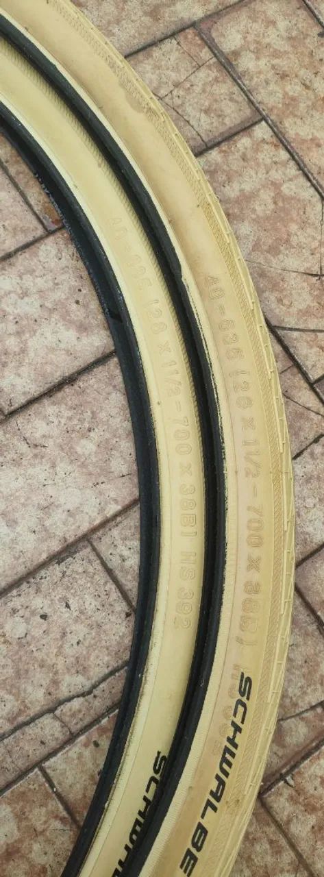 Pneu shwalbe creme aro 28  - Foto 4