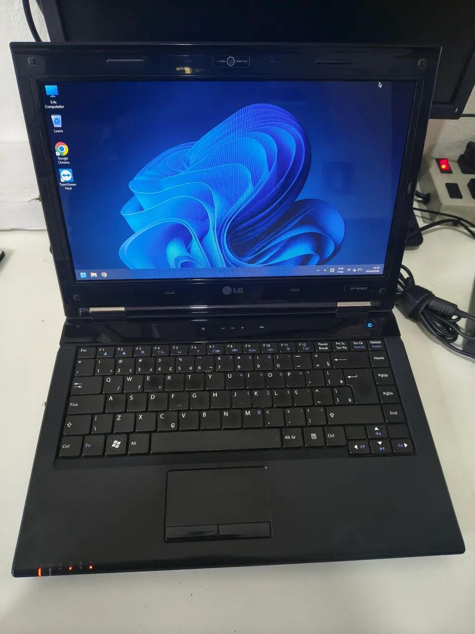 Notebook LG i3 4GB SSD W11