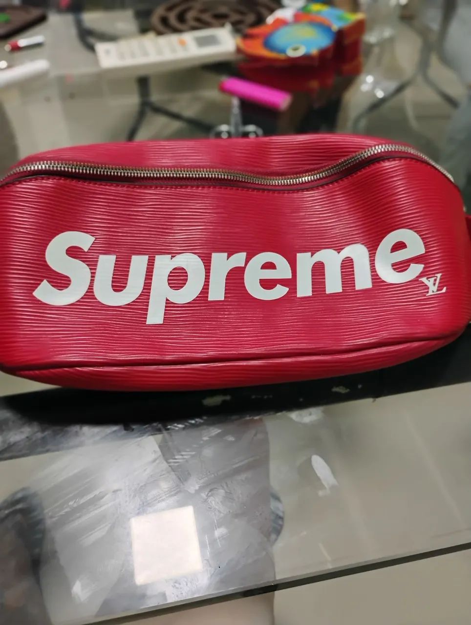 BOOMBAG COLAB  LOUIS VUITTON E SUPREME - Foto 4
