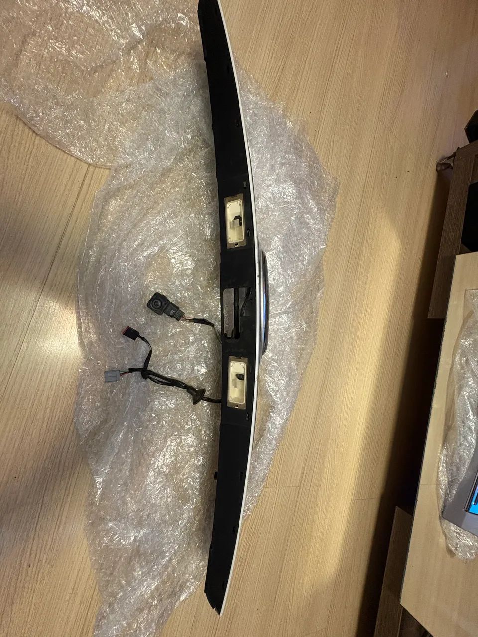 Moldura tampa traseira Ford Edge 2011/2014 - Foto 4
