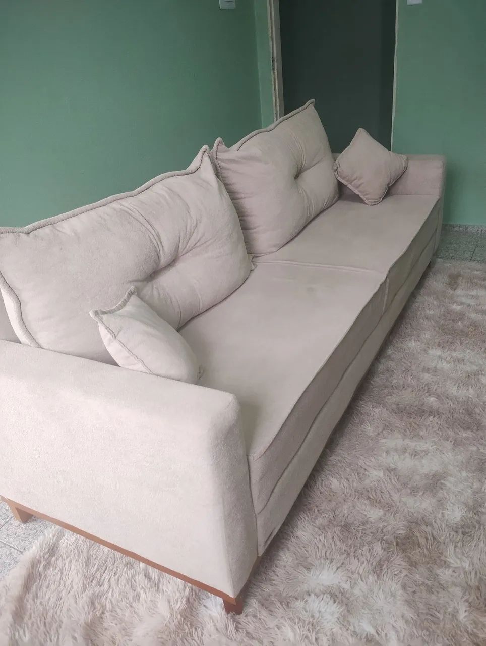 Sofa with minimal usage time65746288154113120