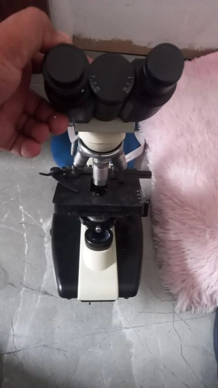 Microscópio funciona perfeitamente  - Foto 2