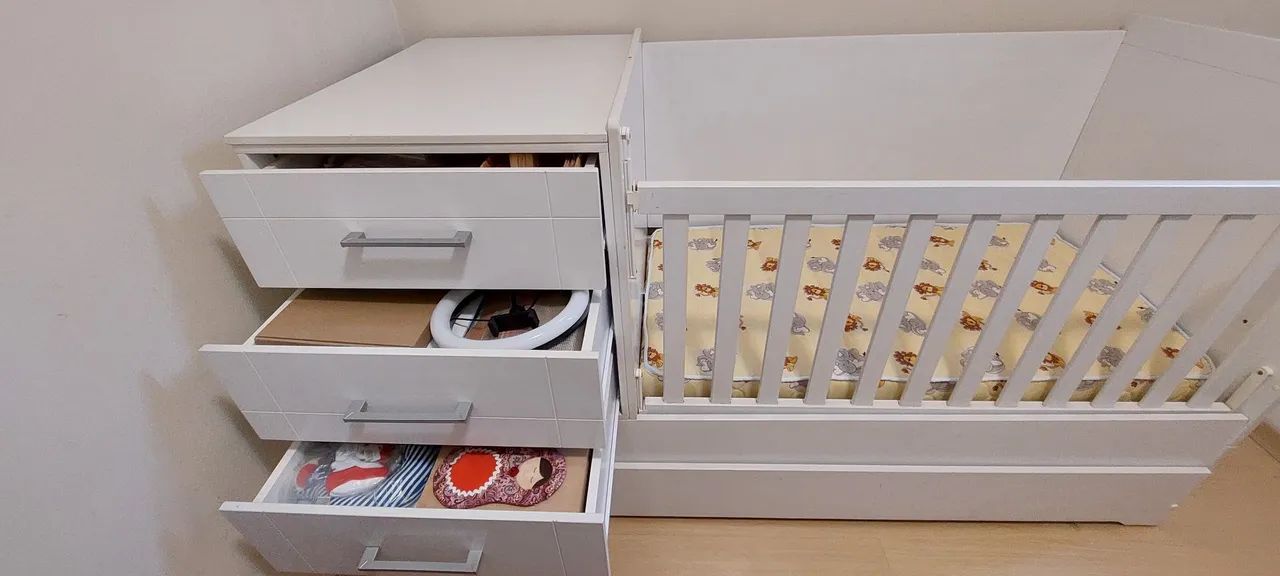 Berço americano 3x1 - berço, bicama e cama com escrivaninha + colchão do berço - Foto 3