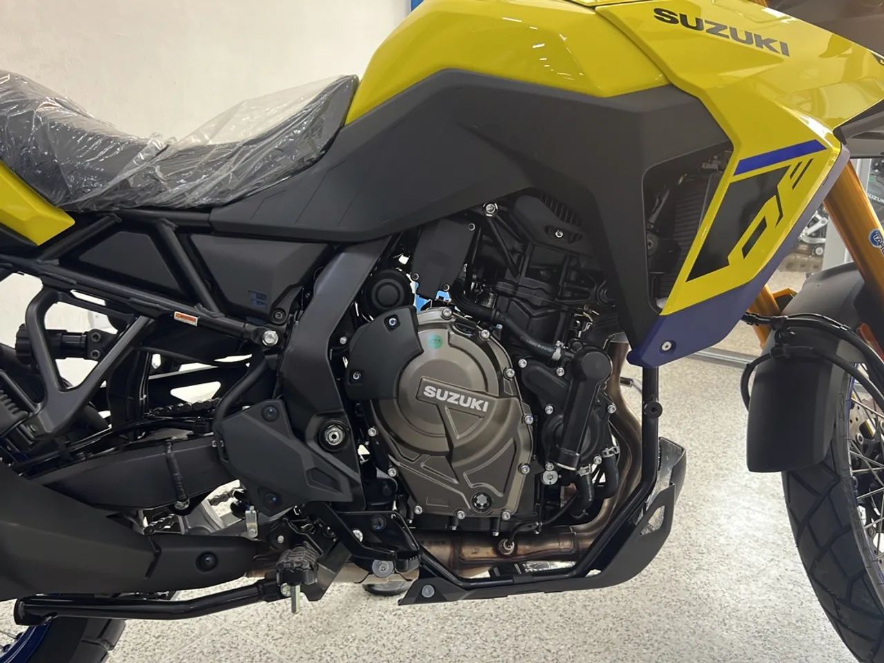 SUZUKI V-STROM 800 DE - Foto 4