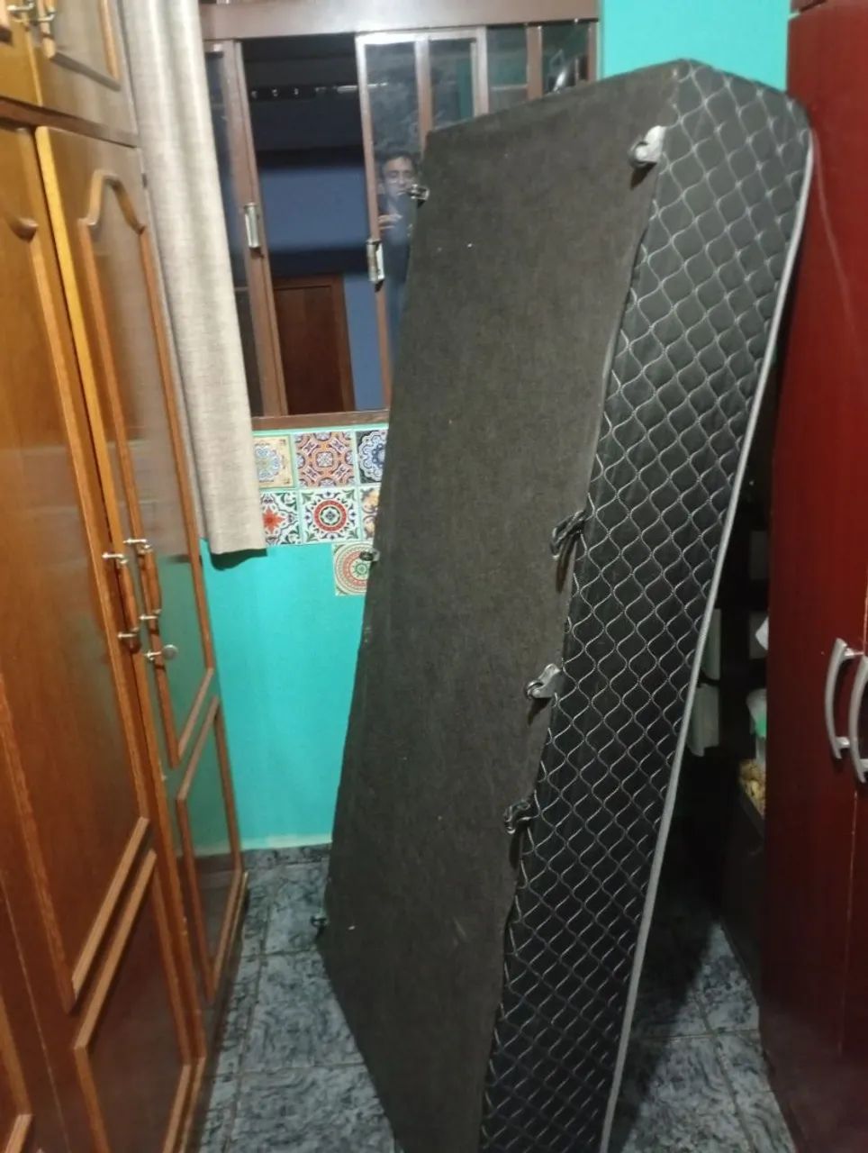 Colchão de mola com rodinhas  - Foto 2