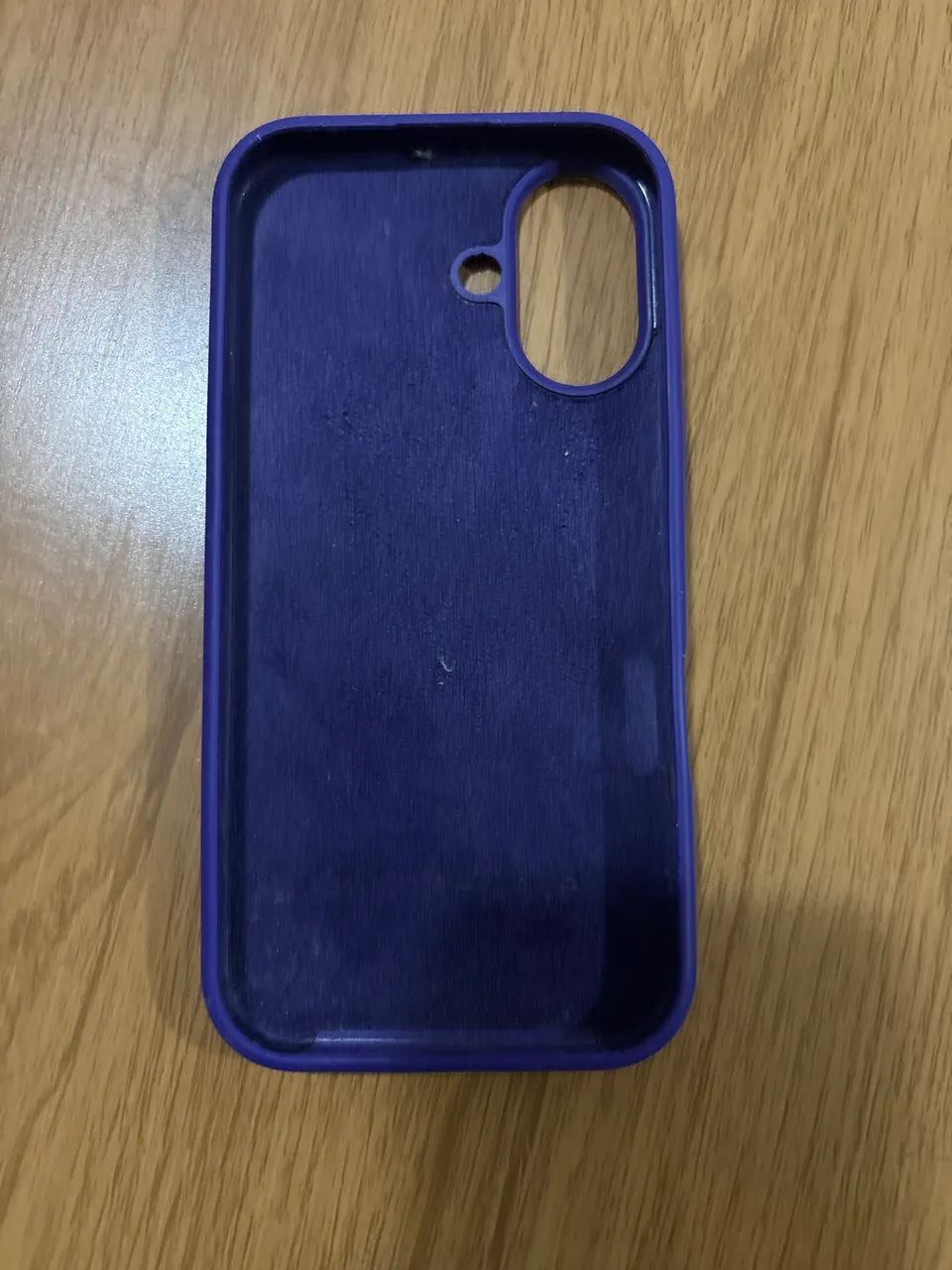 Capinha para Iphone 16 roxa - Foto 3