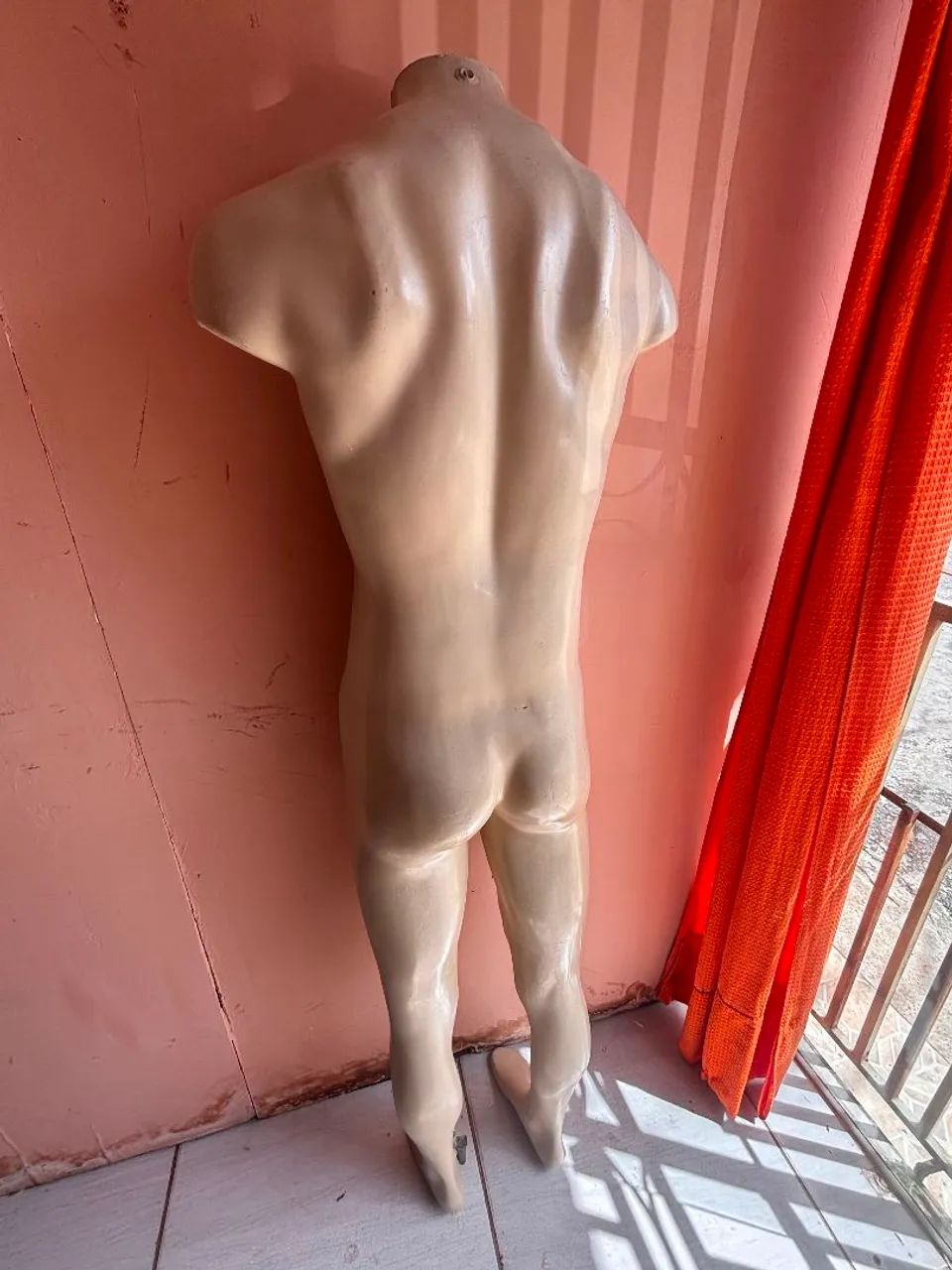 Manequim masculino corpo inteiro  - Foto 3