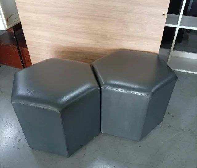 Puff hexagonal (chumbo) para escritório - Foto 5