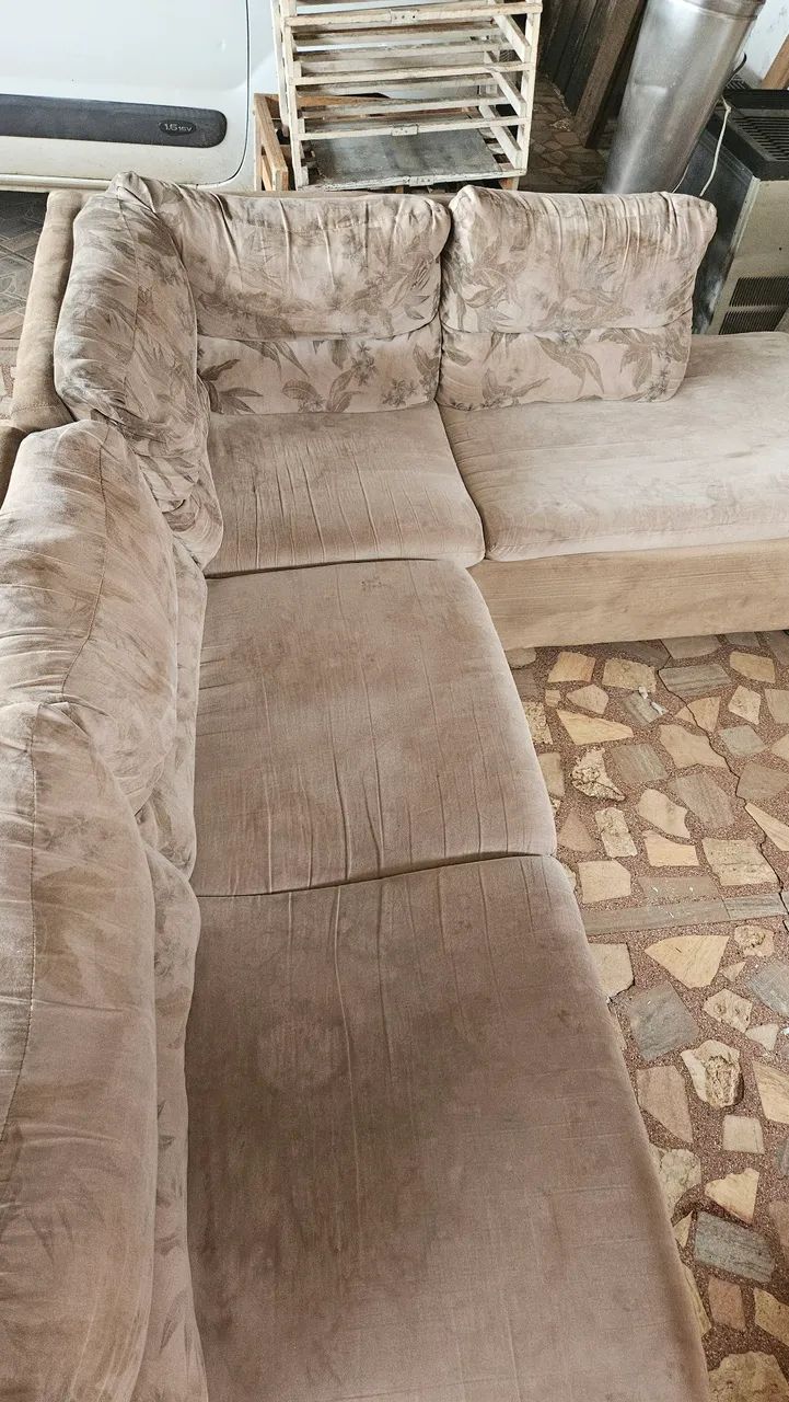 Sofa65704308567809122