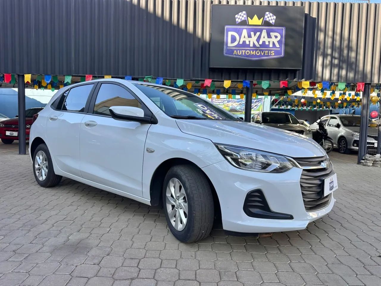Chevrolet Onix ONIX SEDAN Plus LT 1.0 12V Flex 4p Mec. 2023