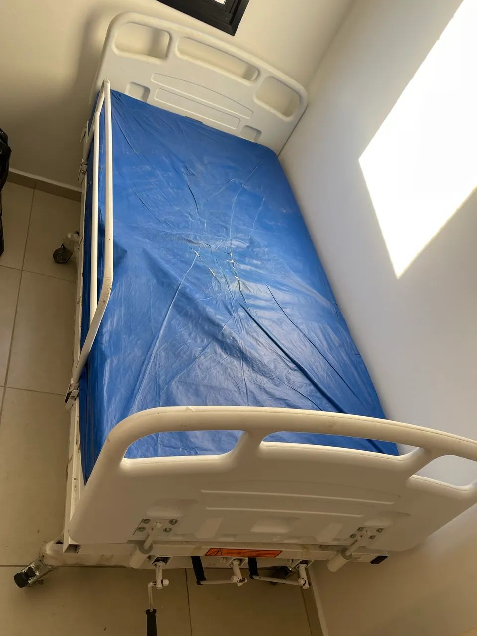 Cama hospitalar  - Foto 2