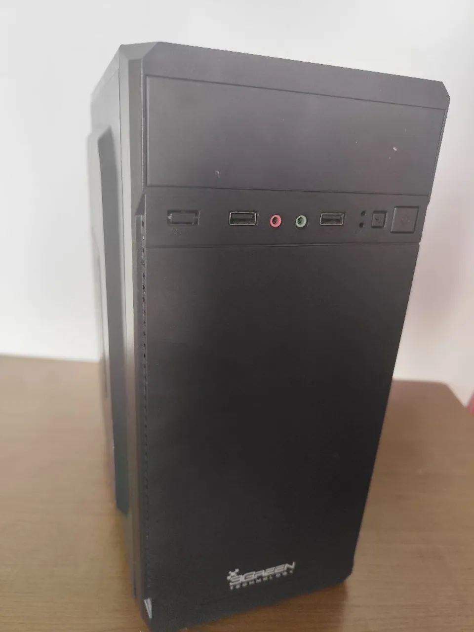 PC Desktop i5 com 4GB de RAM e 500GB de HD
