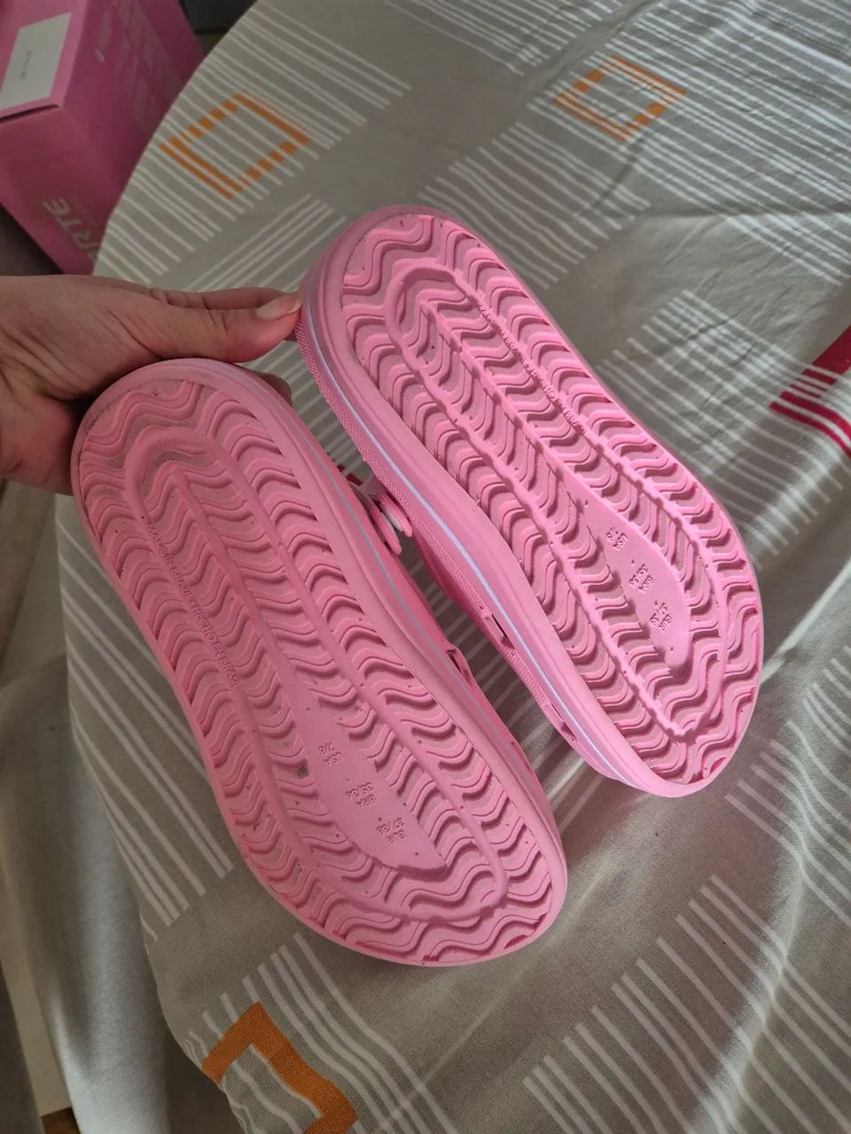 Babuche nova 35/36 (Crocs)  - Foto 2