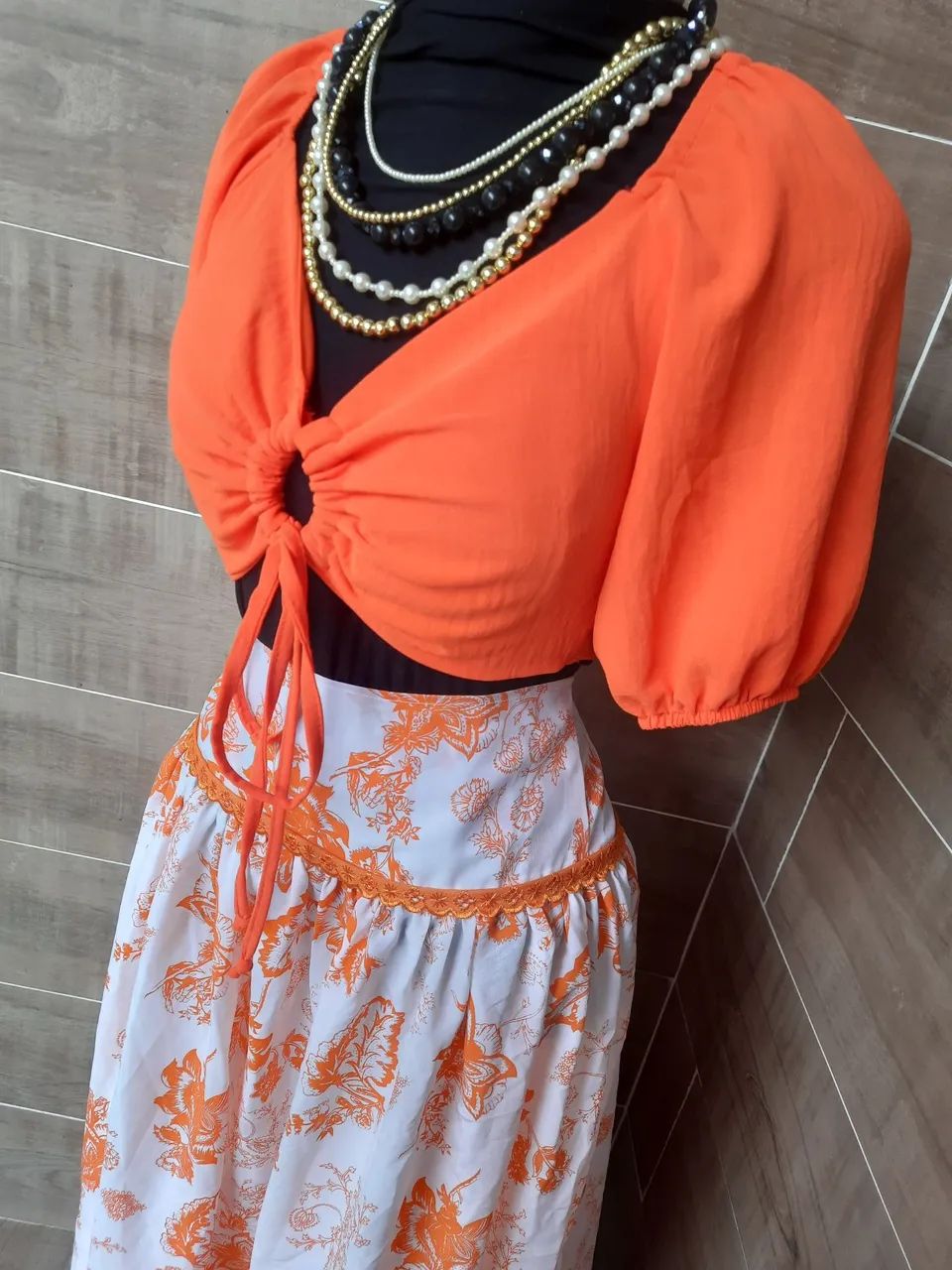 Conjunto de saia e top junino