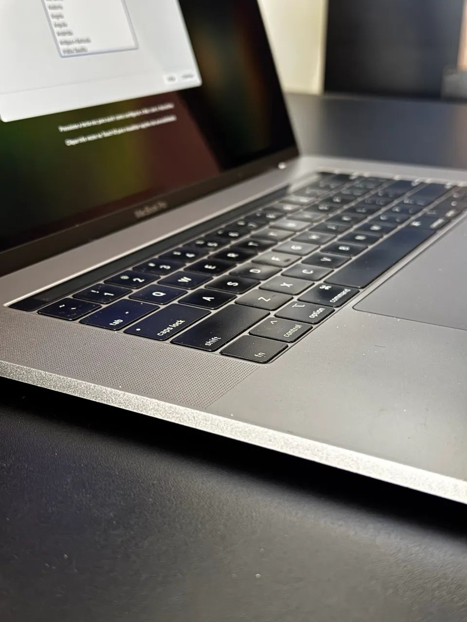 MacBook Pro 15 polegadas i7 16Gb 256Gb A1990