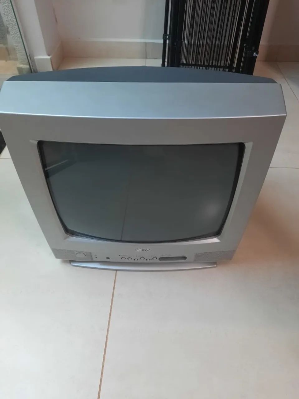 Tv LG 14 Polegadas 14cb25a - Foto 3
