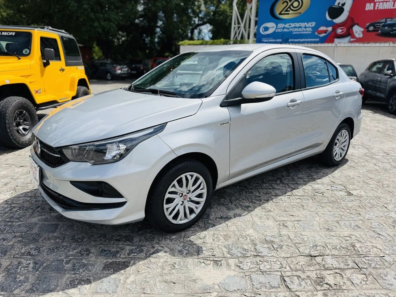 Fiat Cronos Drive 1.3 8V Flex 2019 - Foto 2