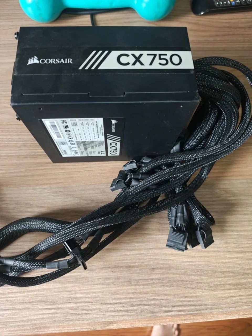 Fonte Corsair CX 750 - Foto 3