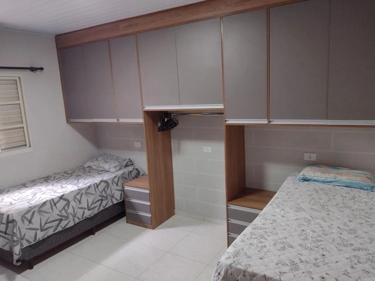 Quarto de solteiro mobiliado - Foto 3