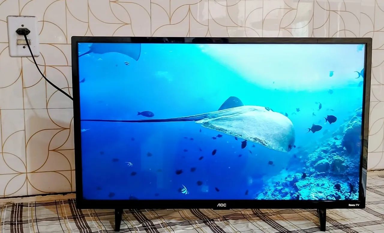 Tv 32 polegadas AOC smart roku - Foto 3