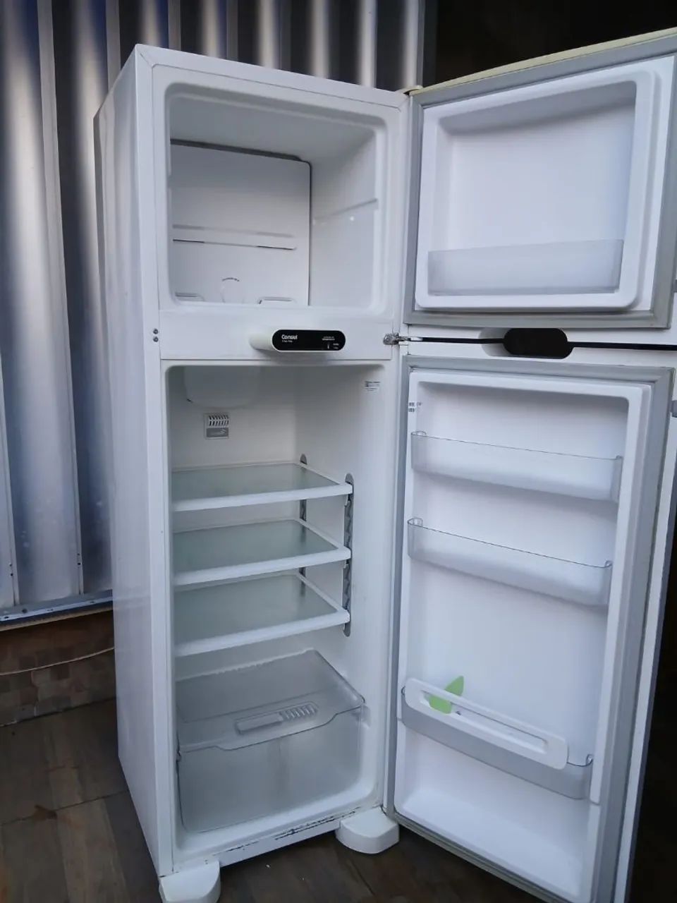 Geladeira Frost Free barato  - Foto 2