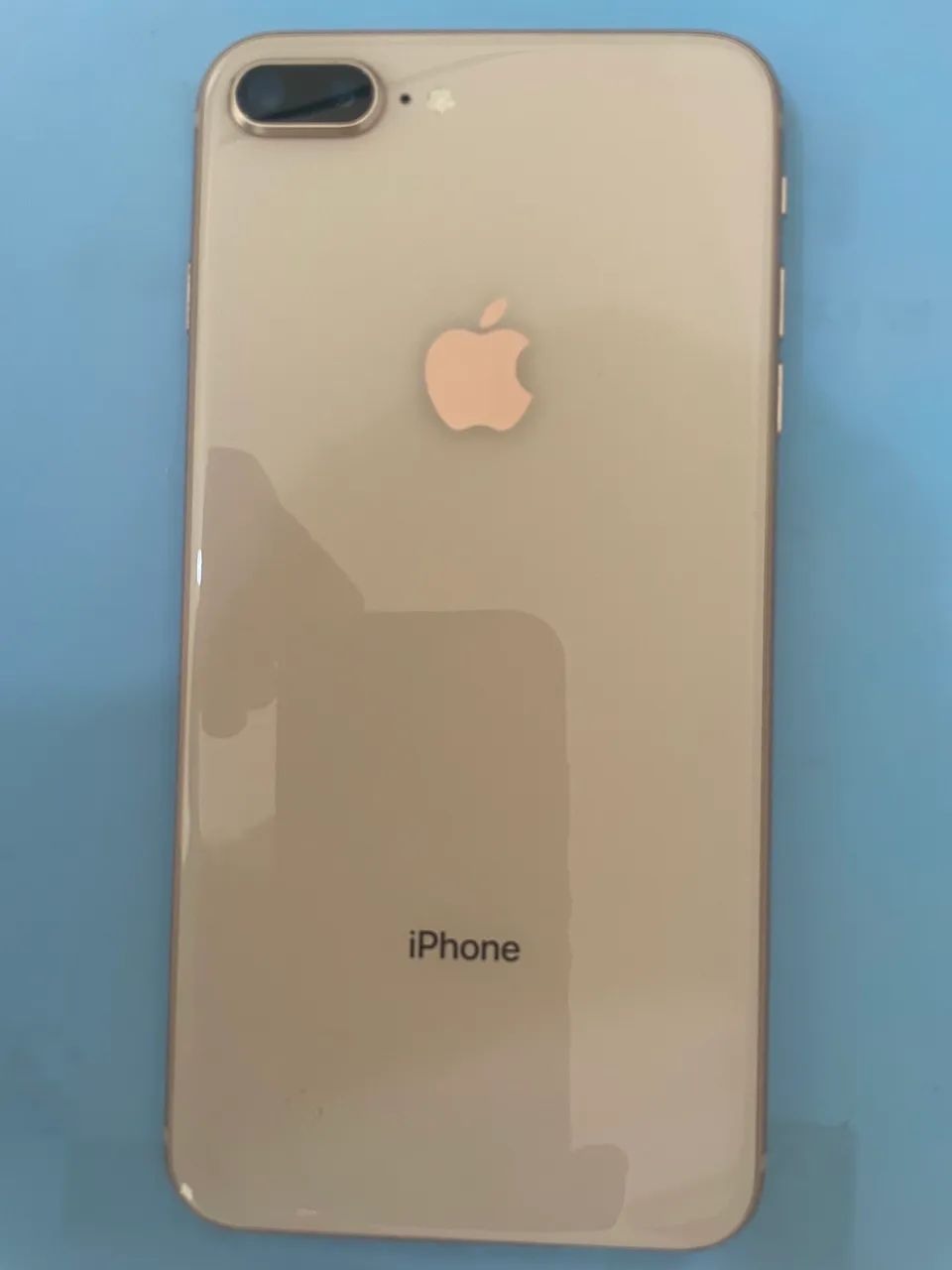 iPhone 8 Plus 