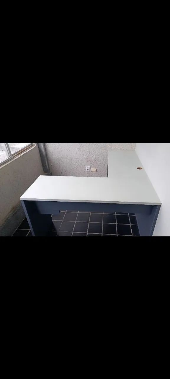 Mesa em L