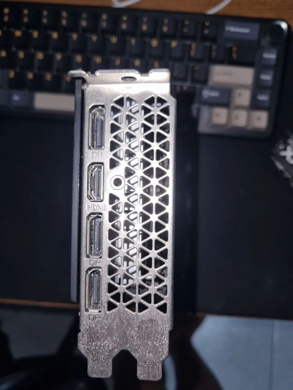 RX 6600M 8GB  - Foto 3