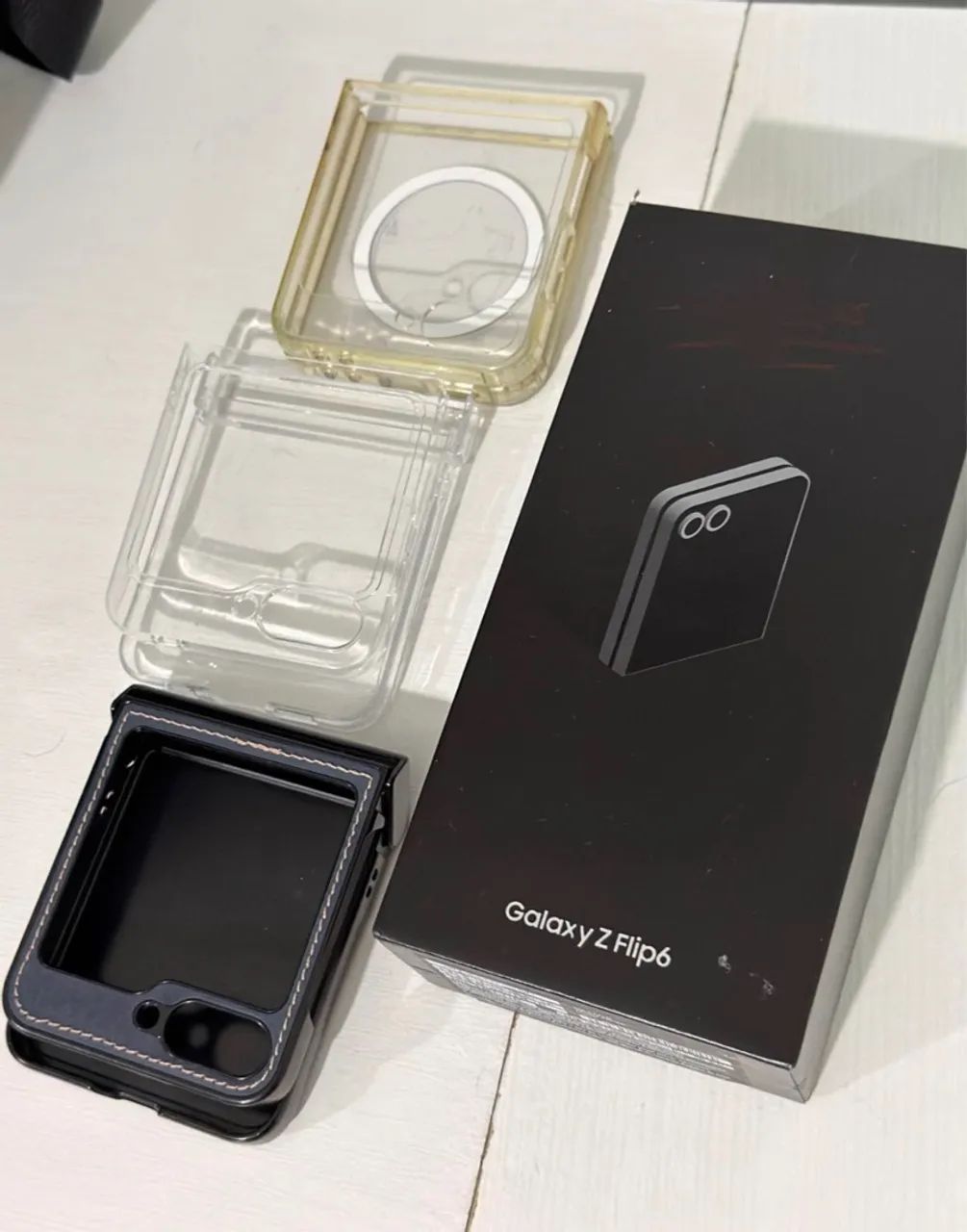 ? Samsung Galaxy Z Flip6 256GB - Foto 4