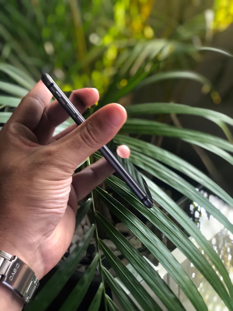 Iphone 8 - Com defeito no microfone - Foto 2