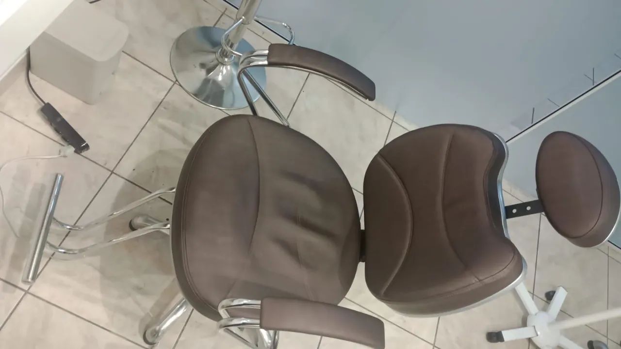 Cadeira e lupa p estética  - Foto 3