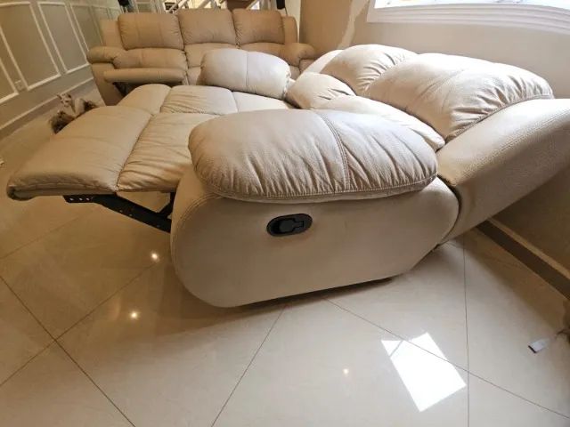 Sofá Couro S Reclinável 3 e 2 Lugares Super LUXO! - Foto 2