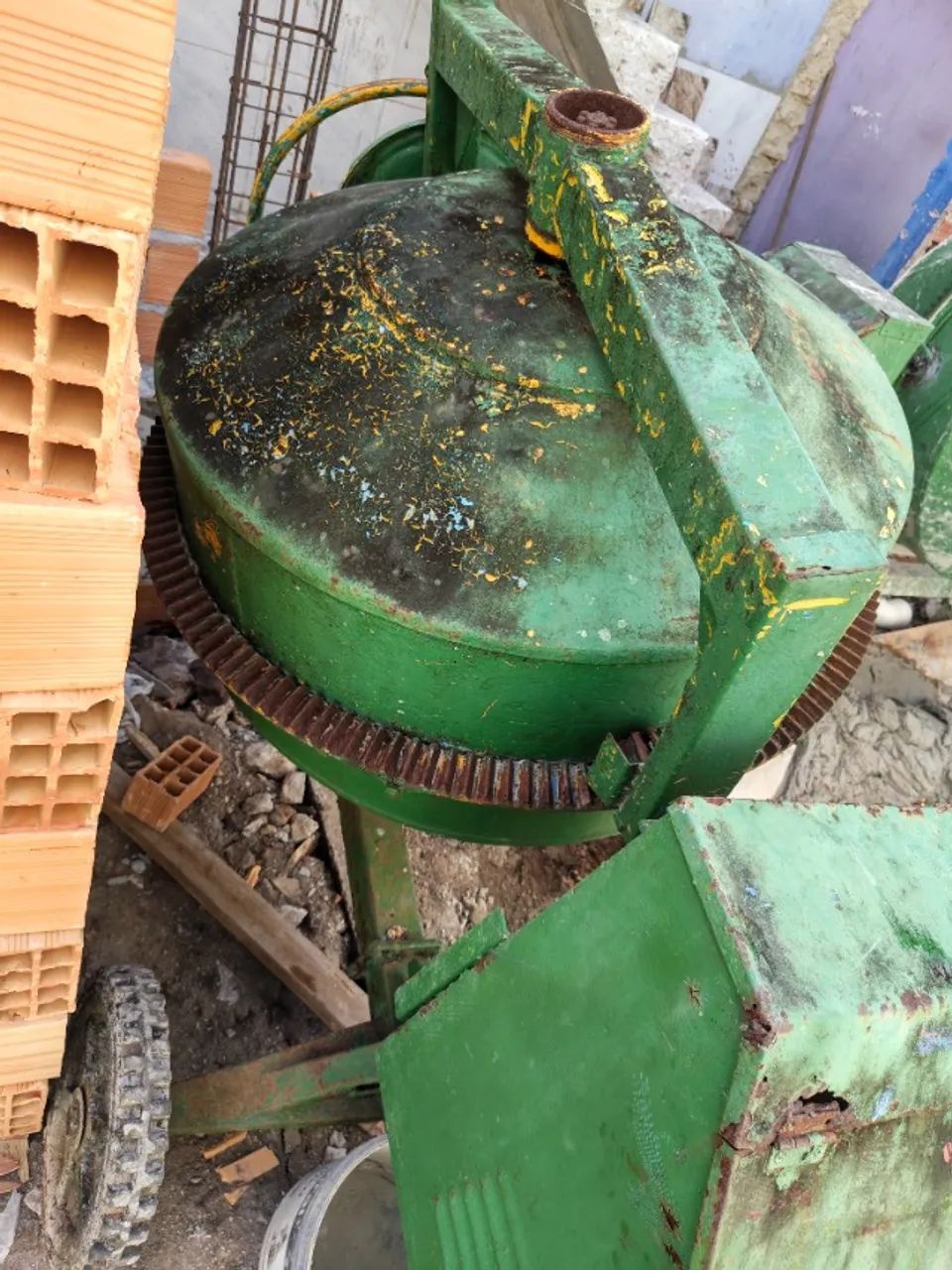 Vende-se betoneira  - Foto 3
