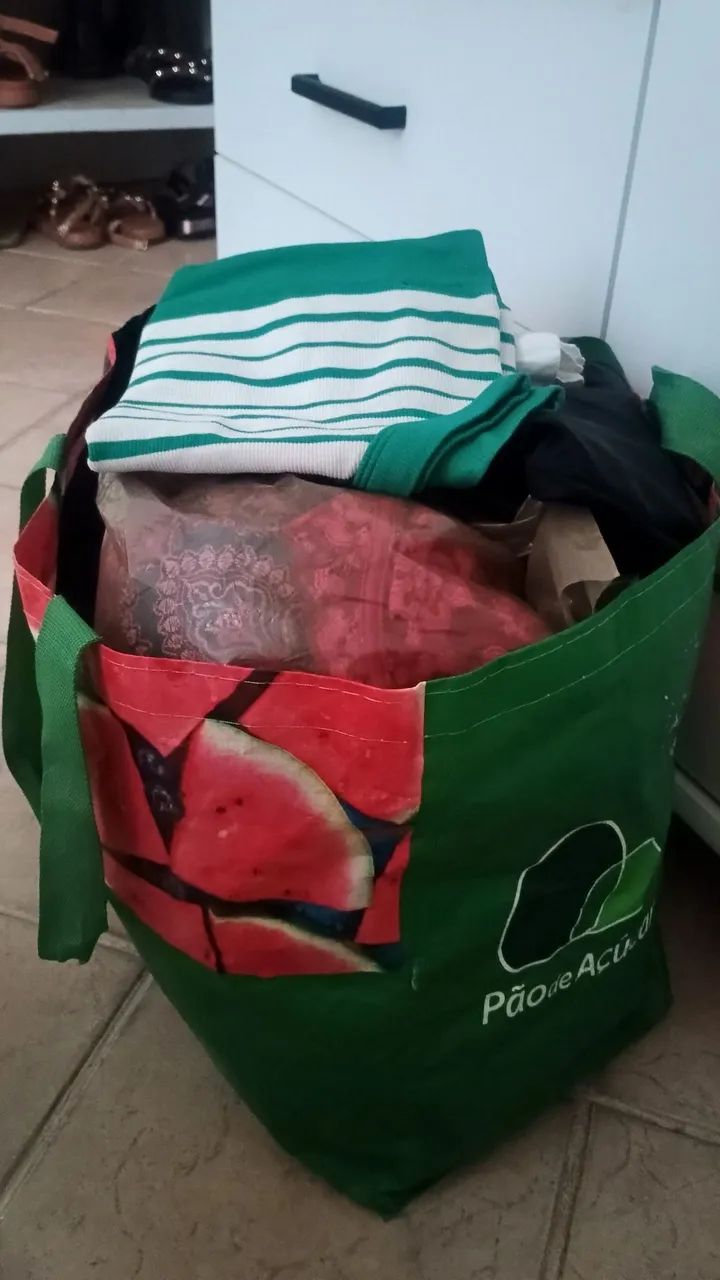 Sacola de Roupas Seminovas