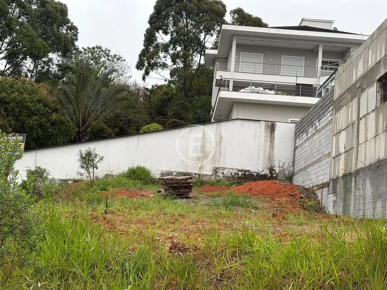 Terreno 360m² - Pedra Branca