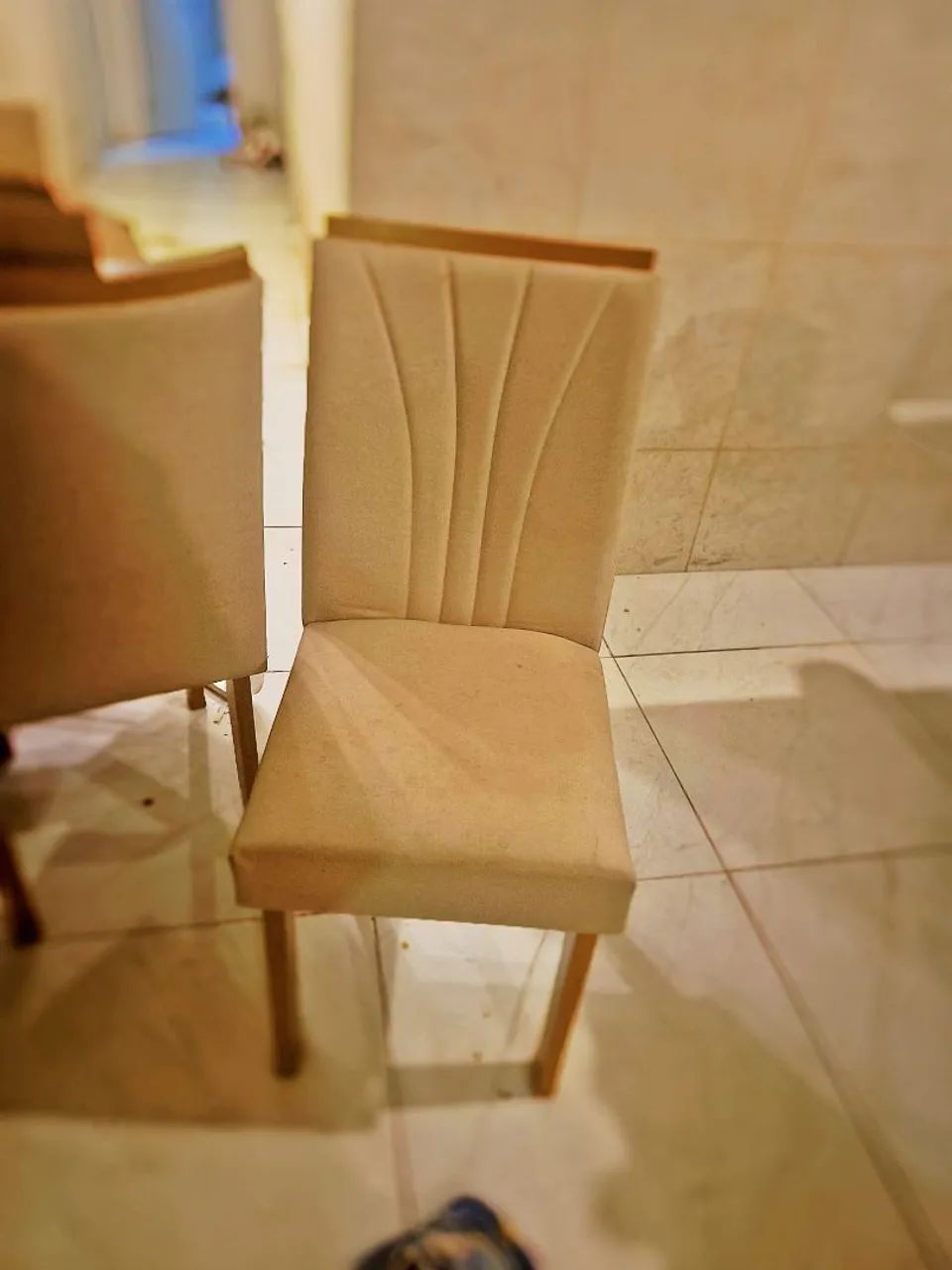 Conjunto mesa de jantar + 6 cadeiras - design moderno - Foto 2
