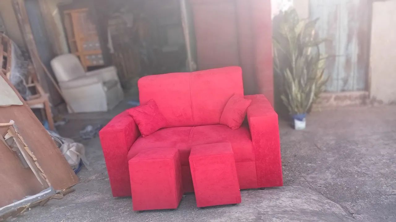 Vendo sofá vermelho 