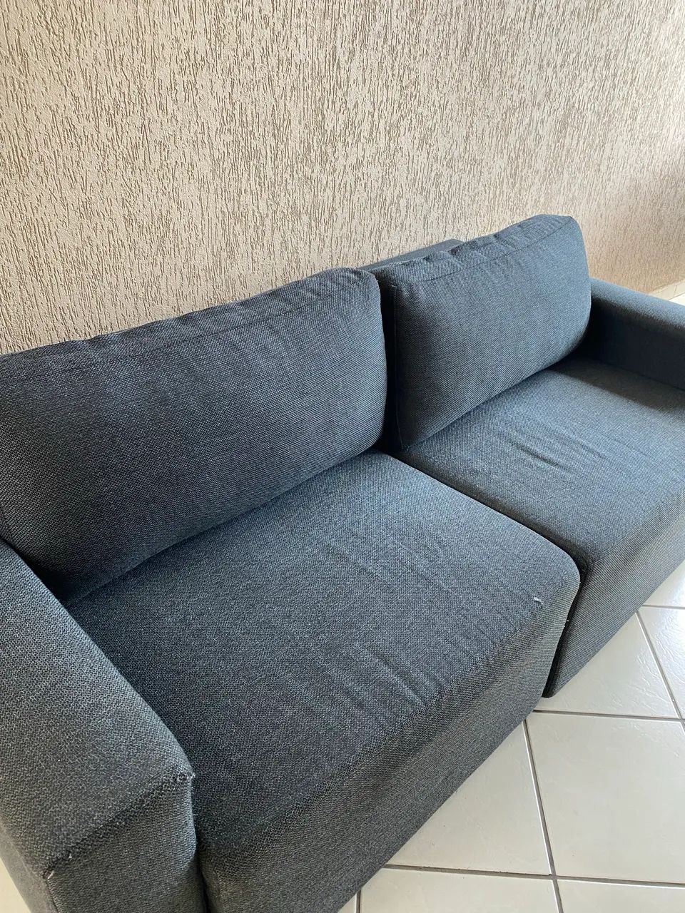 Sofá moderno em ótimo estado - Foto 2