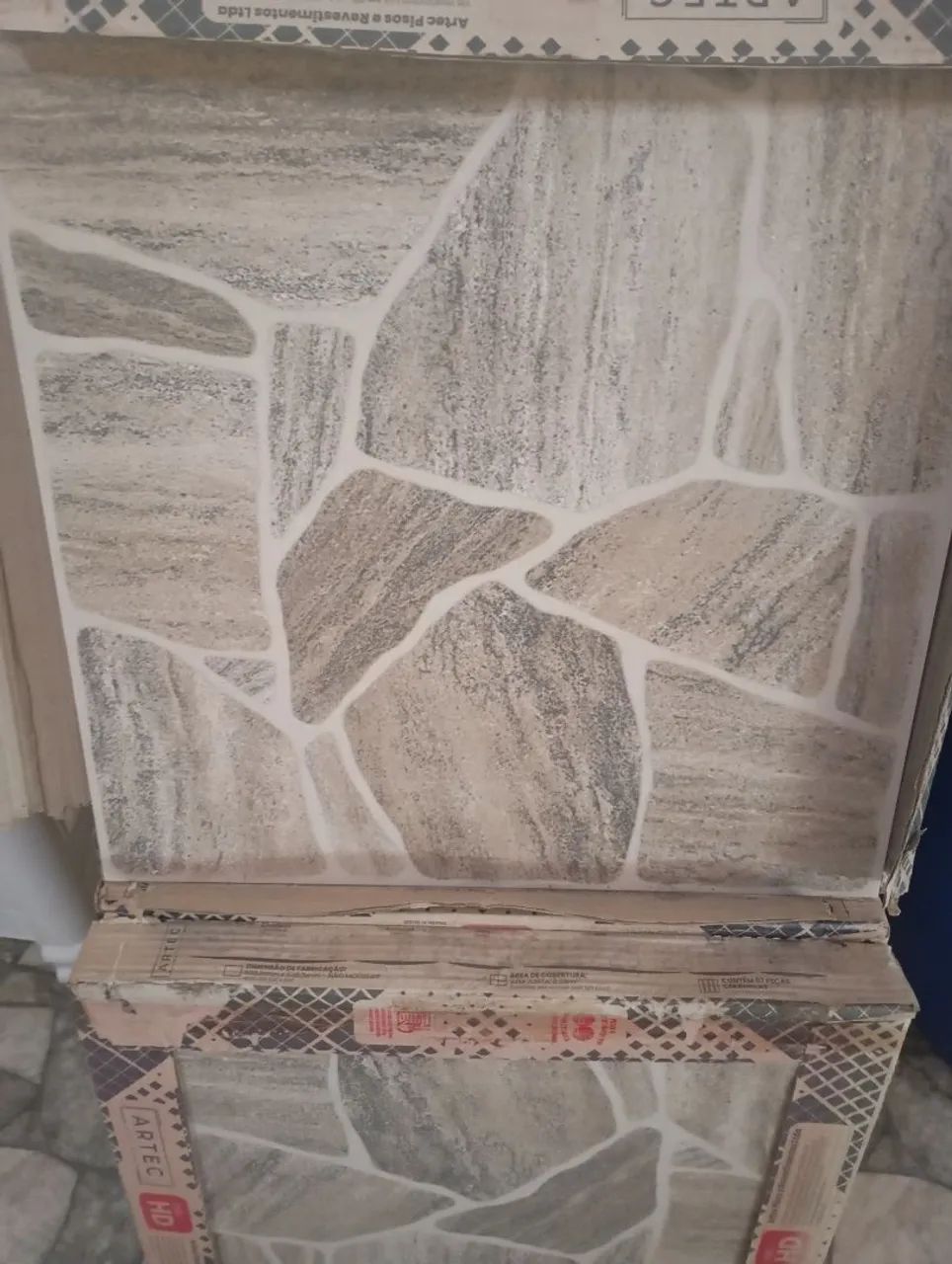  Vendo Piso e argamassa e rejunte 