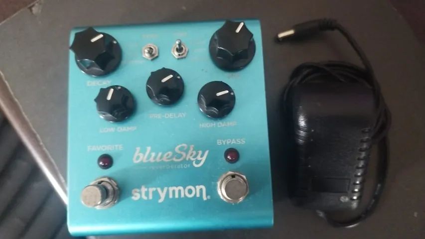 Strymon BlueSky V1 (Reverb) com fonte - Instrumentos musicais