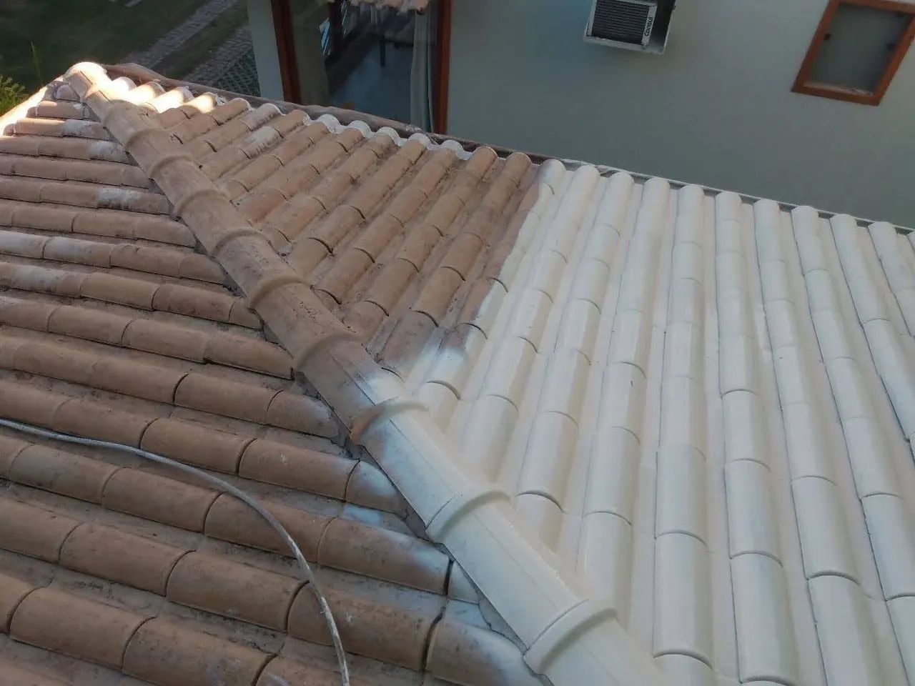 Pintura e limpeza em telhado colonial - Foto 2