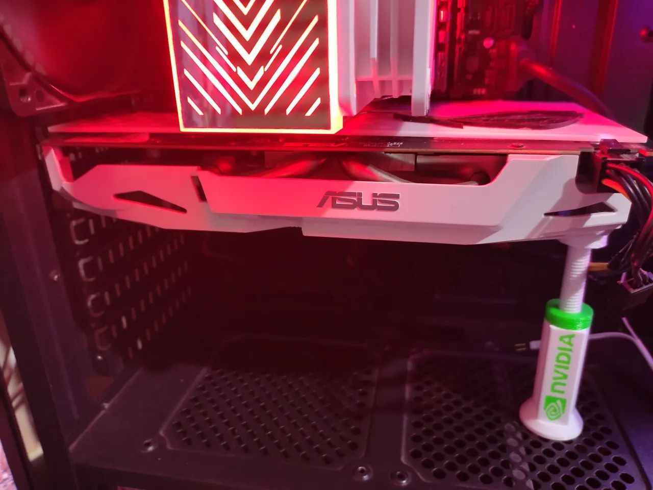 Placa de vídeo gtx 1060 6gb Asus white dual fan - Foto 2