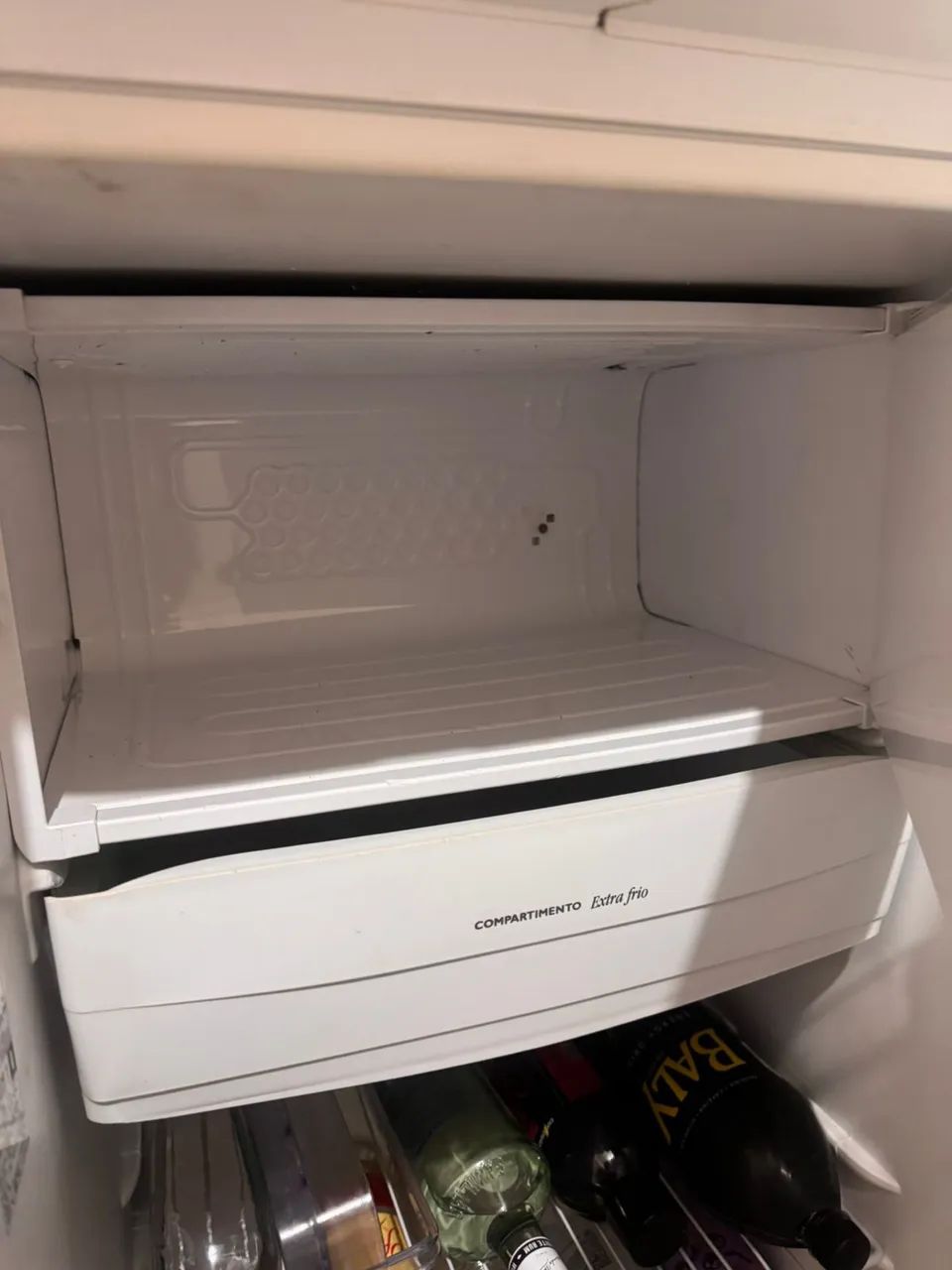 Geladeira Electrolux em Excelente Estado  - Foto 4