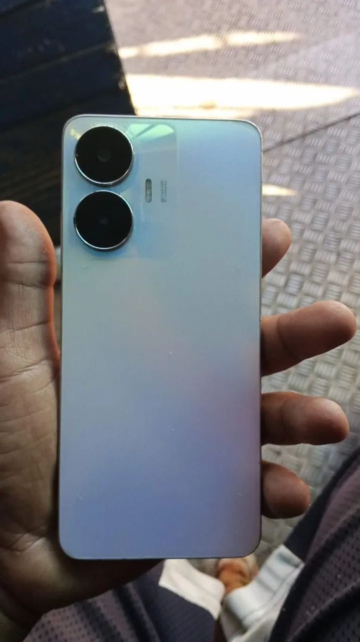 Celular muito bom , e com bastante memoria