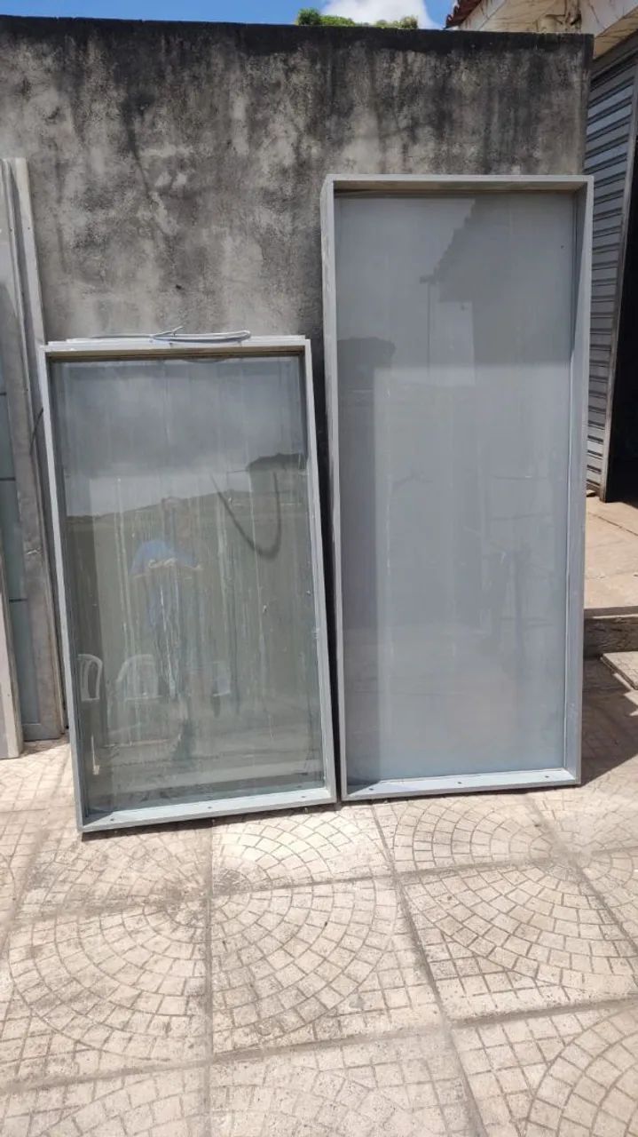 Divisória vidro ( Janela )