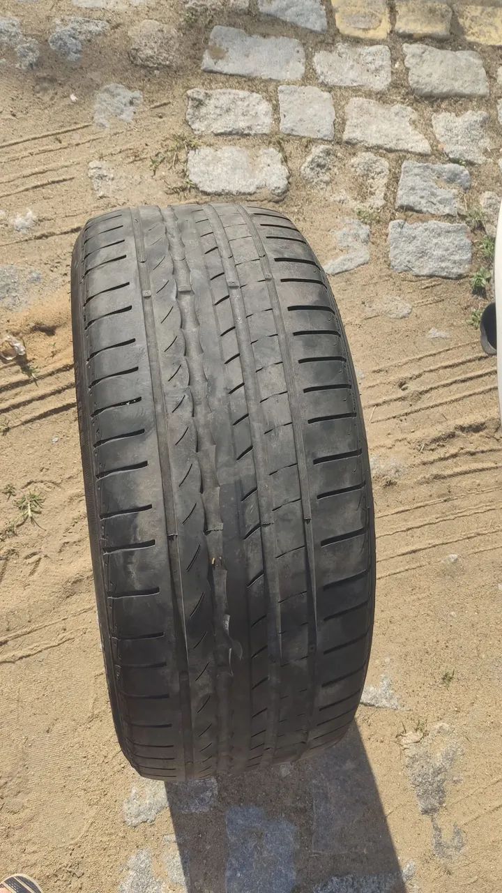 Pneu Pirelli aro 17. - Foto 4